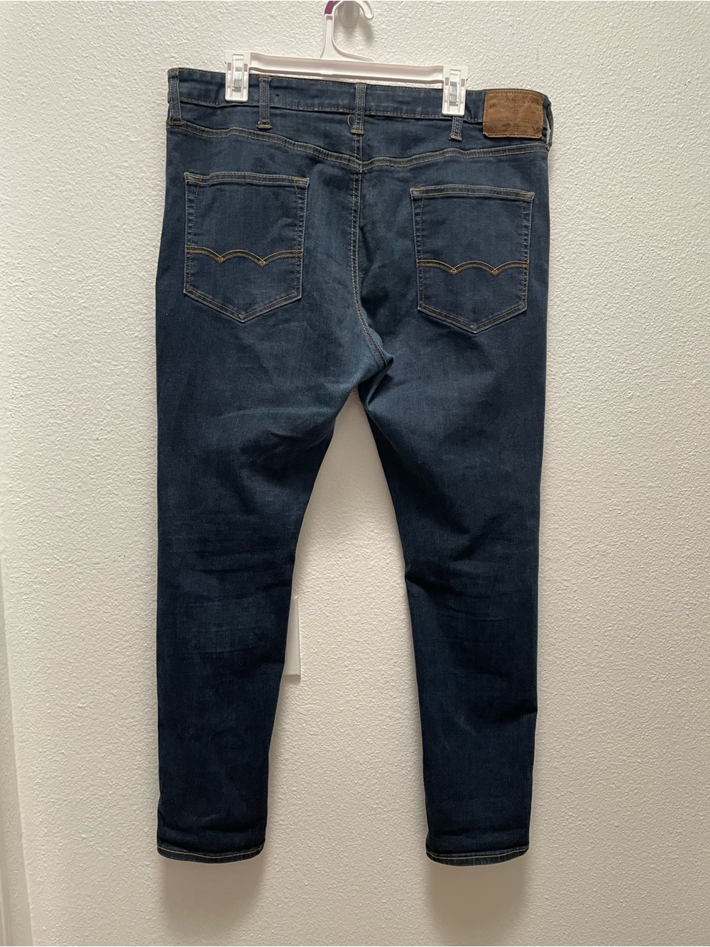 American Eagle Outfitters Skinny Jeans in Dark Blue - Picture 2 of 4